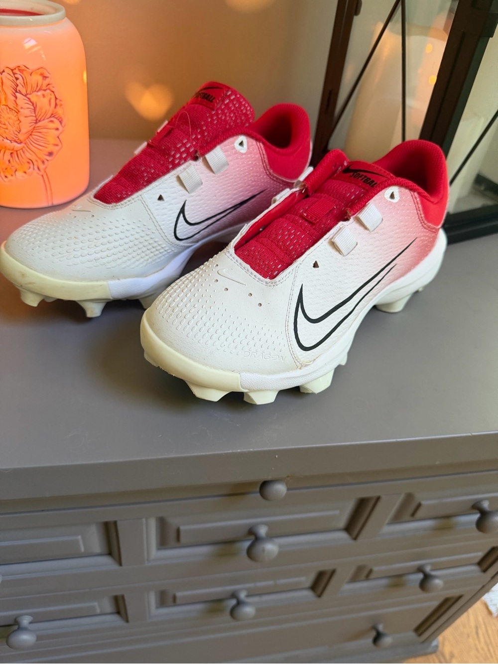 Nike Kids Gradient White and Pink Baseball Cleats